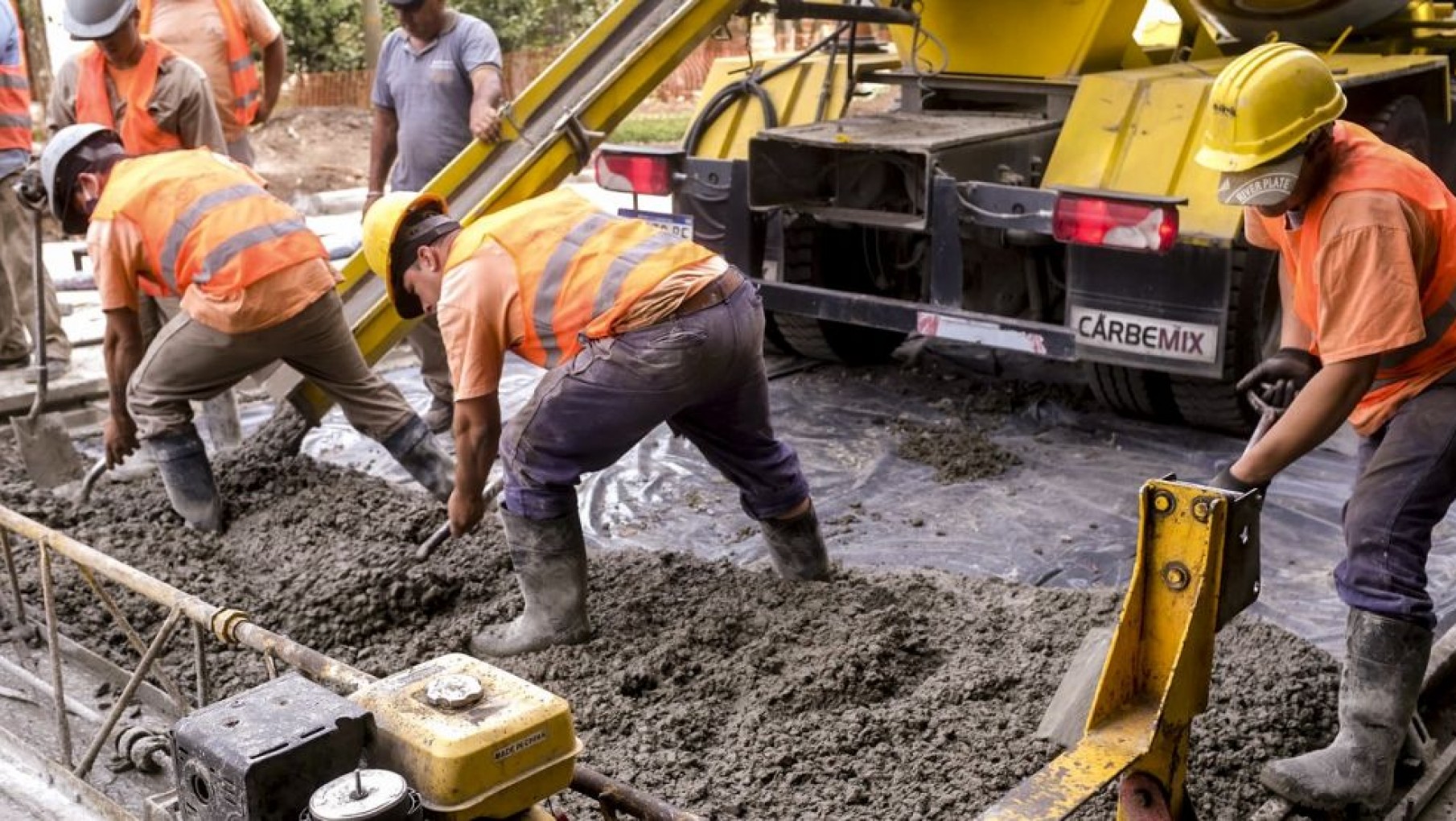 El sector de la construcción ya registra despidos
